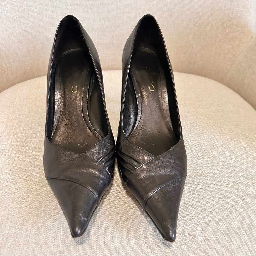 Women's Elegant Aldo Leather Kitten Heel Bronze-Brown size 37 (7)